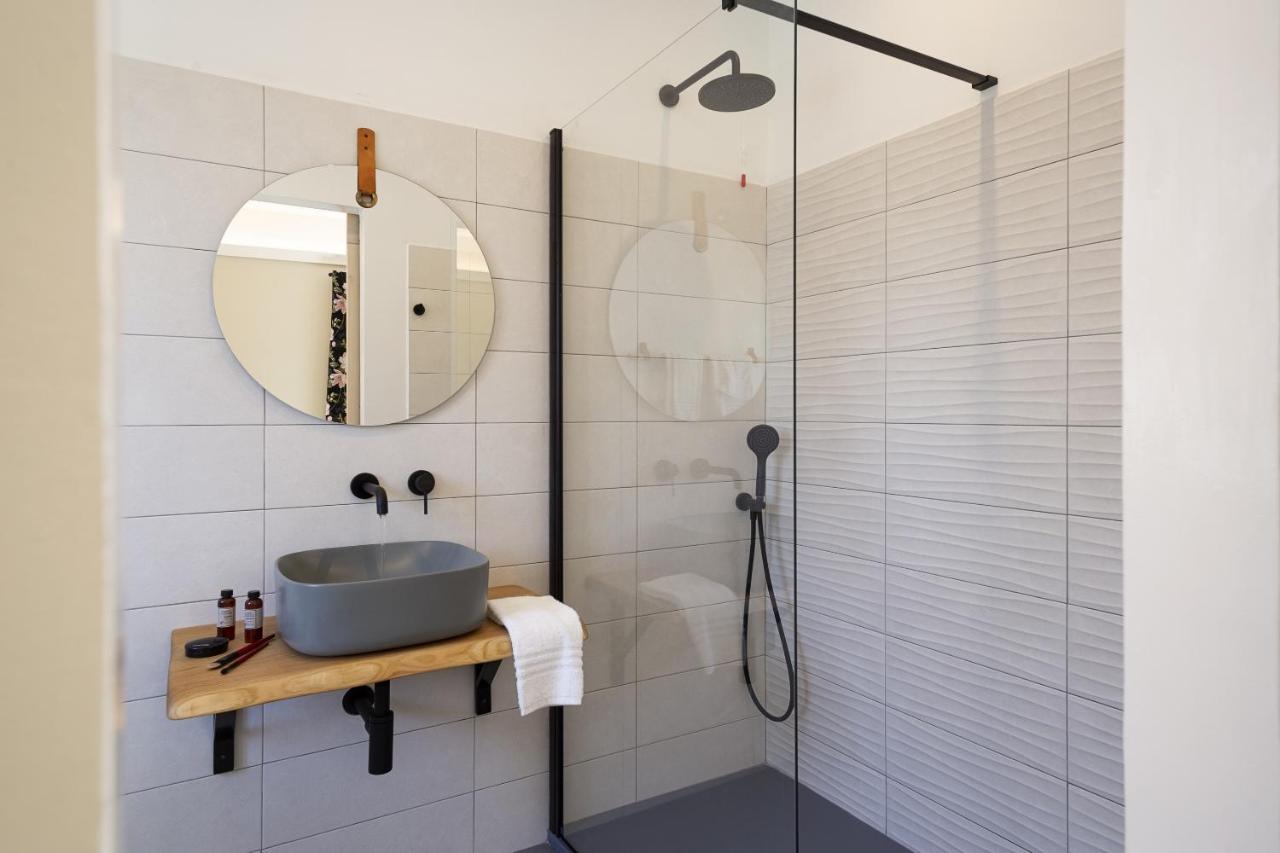 La VIA Rooms&Terrace Olbia Exterior foto